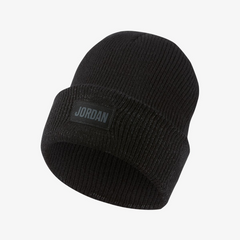 Шапка Jordan Cuffed Beanie Reflect CW6405-010 One size (CW6405-010)