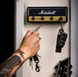 Ключница Marshall ретро на 4 ключа в виде гитарного усилителя 196х70 мм Маршал Черная (sv0060)
